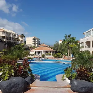 https://casa-avva.tenerifehoteles.net