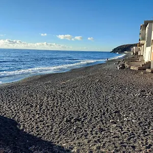 https://estudio-la-estrella.tenerifehoteles.net